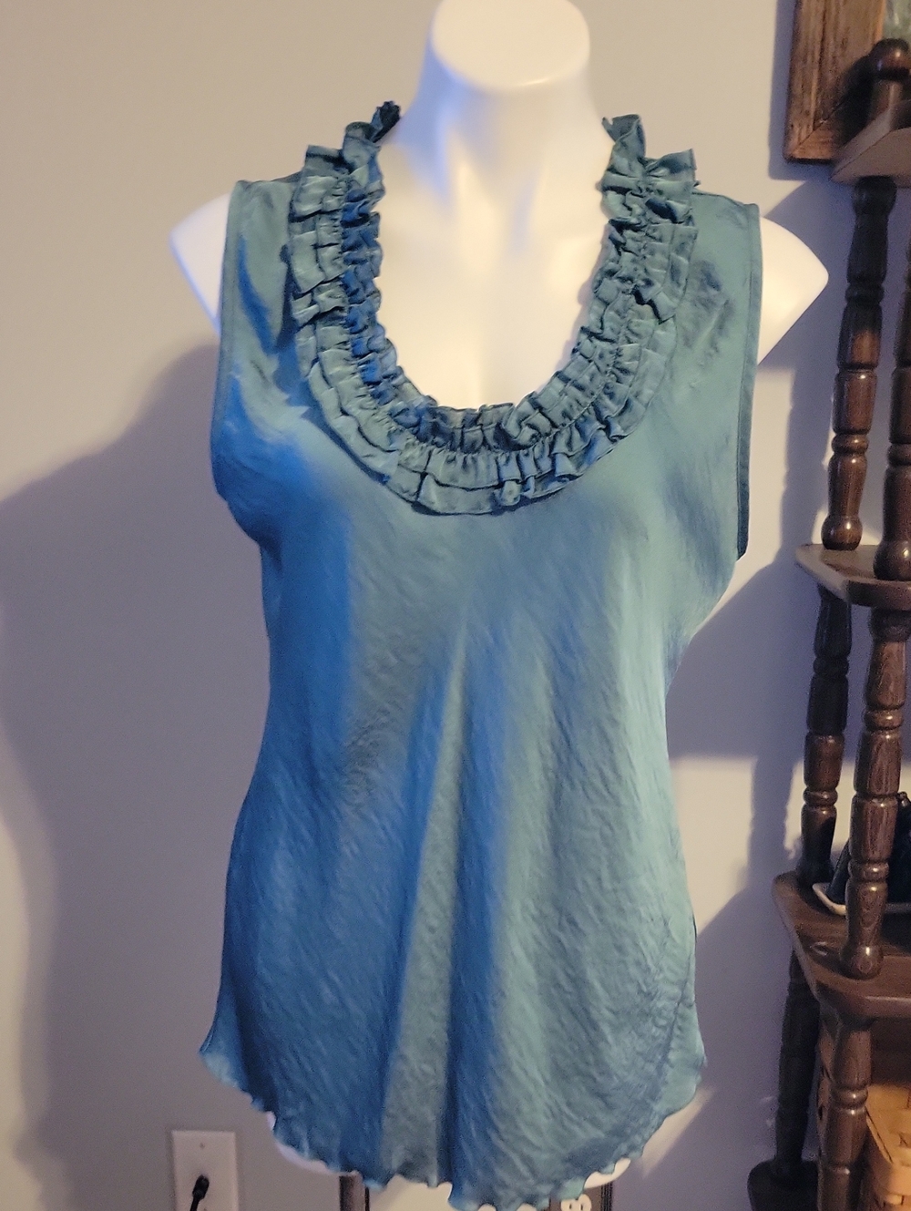 Womens Teal Silk Like Feel Tank...size XL
